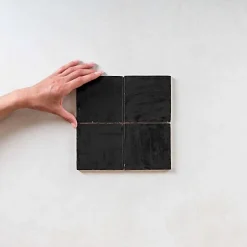 Gioia Materia Faience Effet Zellige Noir MALLORCA 10x10cm Black - Les Carreaux de Jean