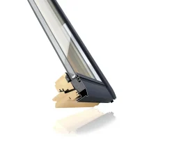 Velux Fenêtre de toit à rotation Standard Clearfinish - bois/pin L. 114 x H. 140 cm (GGL 3054 SK08)