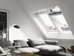 Velux Fenêtre de toit motorisée électrique GGU MK08 Integra® confort Everfinish - polyuréthane L. 78 x H. 140 cm