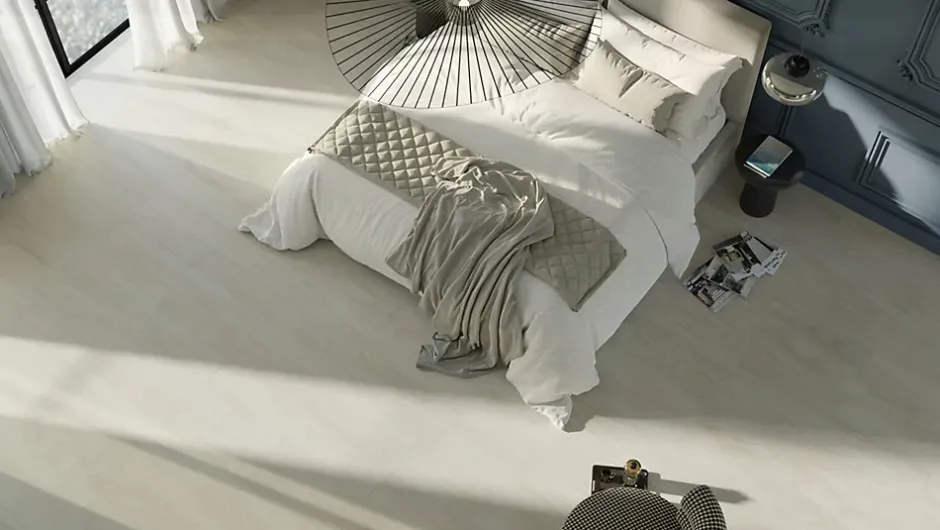 GAMME PRO - LAME CLIPSABLE TRÈS HAUTE RÉSISTANCE AVEC SOUS-COUCHE INTEGREE. FRÊNE GRIS CLAIR - Pack T4 (66m²)-Samklic Hot