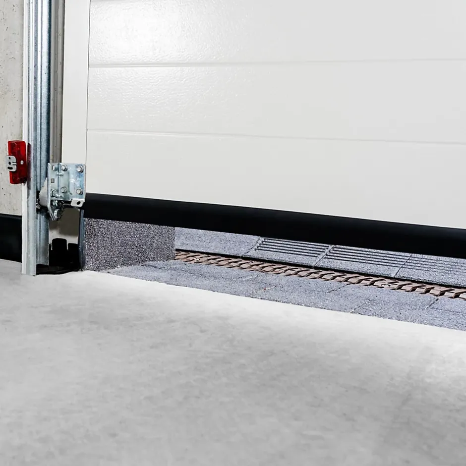 Quest Joint de dilatation en PVC 30x30mm, 5m flexible, bande de dilatation pour tous types de surfaces, noir