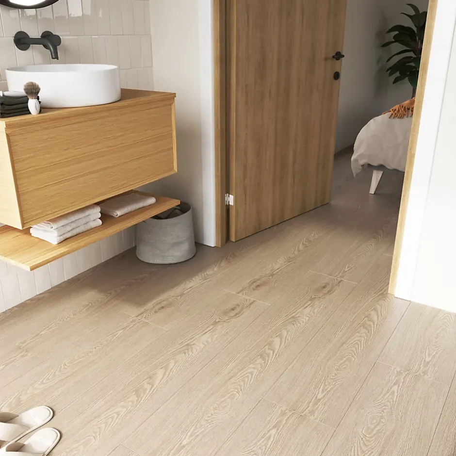 GoodHome Lame minérale composite clipsable Italo 129 x 20 cm imitation bois naturel (vendue au carton)