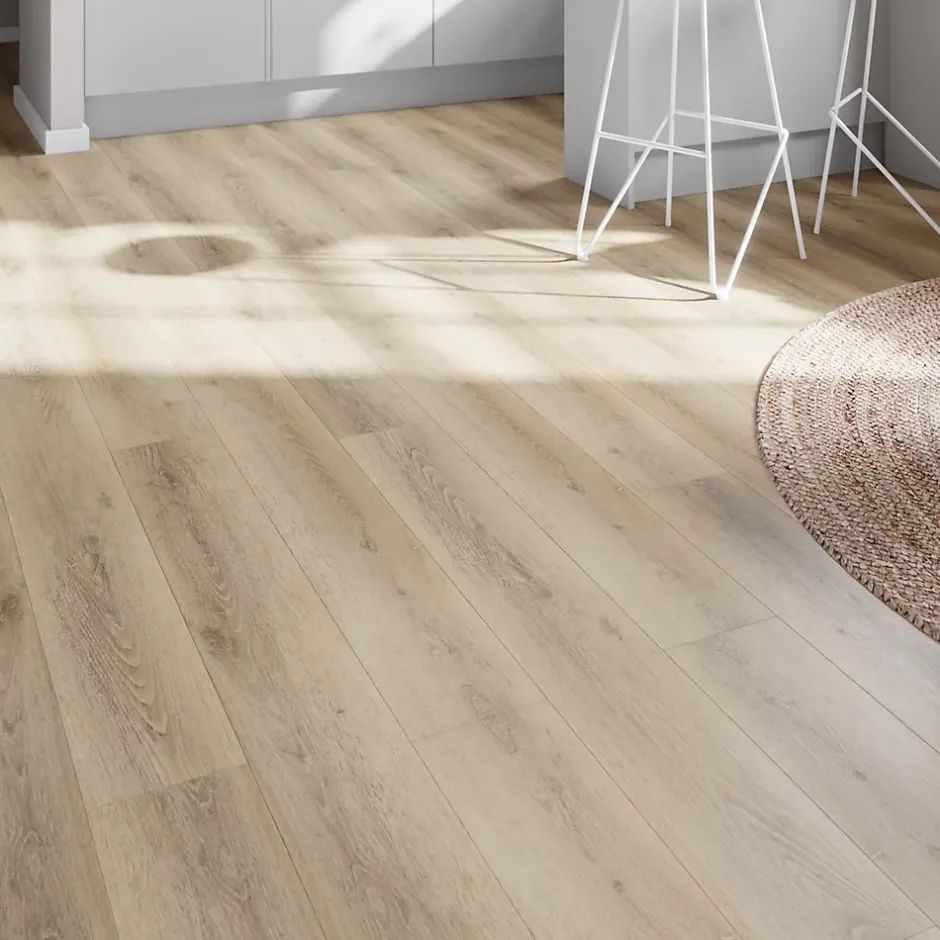 Lame PVC clipsable Mambo plus 18x122 cm décor bois naturel avec sous-couche intégrée (vendue au carton)-GoodHome Discount