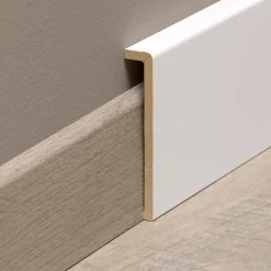 Forestea Lot de 5 surplinthes MDF revêtues blanc 2400 x 110 x 19 mm
