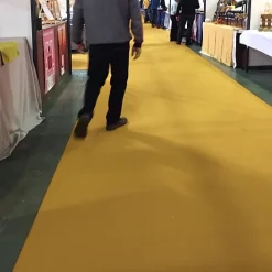 Décoweb Moquette - Stand Event - Jaune safran - 2 m x 30 ml