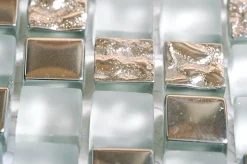 Carrelage Signature Mosaique de Verre Blanc et Verre Chrome 1.5 X 1.5 Cm - vendu par plaque de 30X30 Cm -