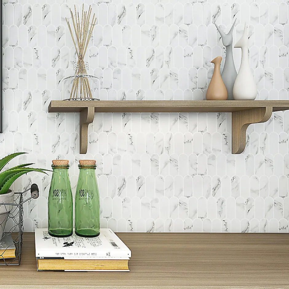 Carrelage Signature Mosaique de Verre Recycle blanc et Marbré forme Ecaille Longue - vendu par plaque de 29,8X25,8 cm -