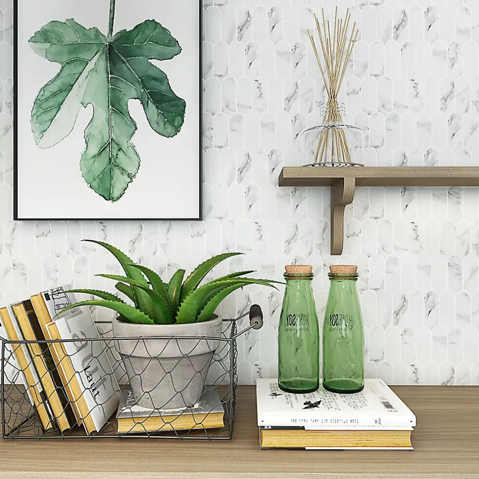 Carrelage Signature Mosaique de Verre Recycle blanc et Marbré forme Ecaille Longue - vendu par plaque de 29,8X25,8 cm -