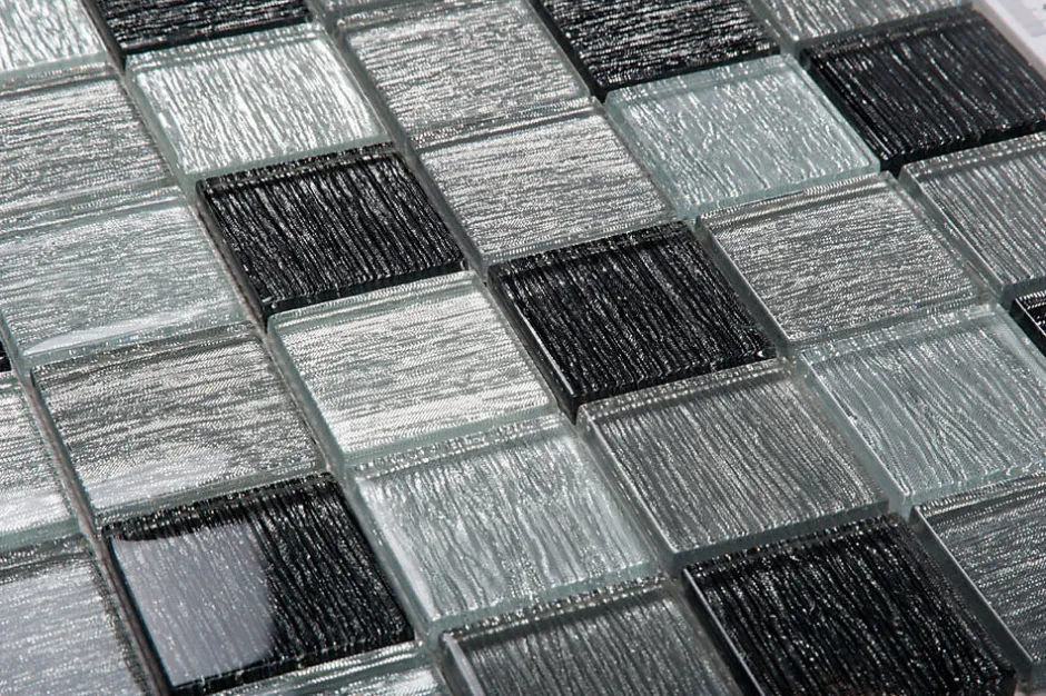 Carrelage Signature Mosaique de Verre 4.8X4.8 Gris - vendu par plaque de 30X30 cm -