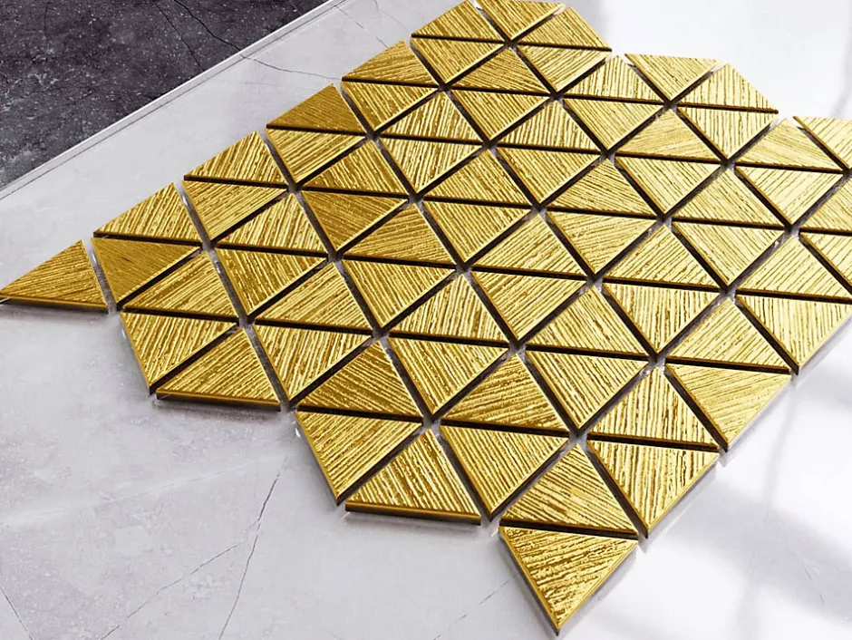 Ilcom Mosaïque de verre sur maille pour salle de bain ou cuisine 26,3 x 30,3 cm - GOLDEN TOTEM