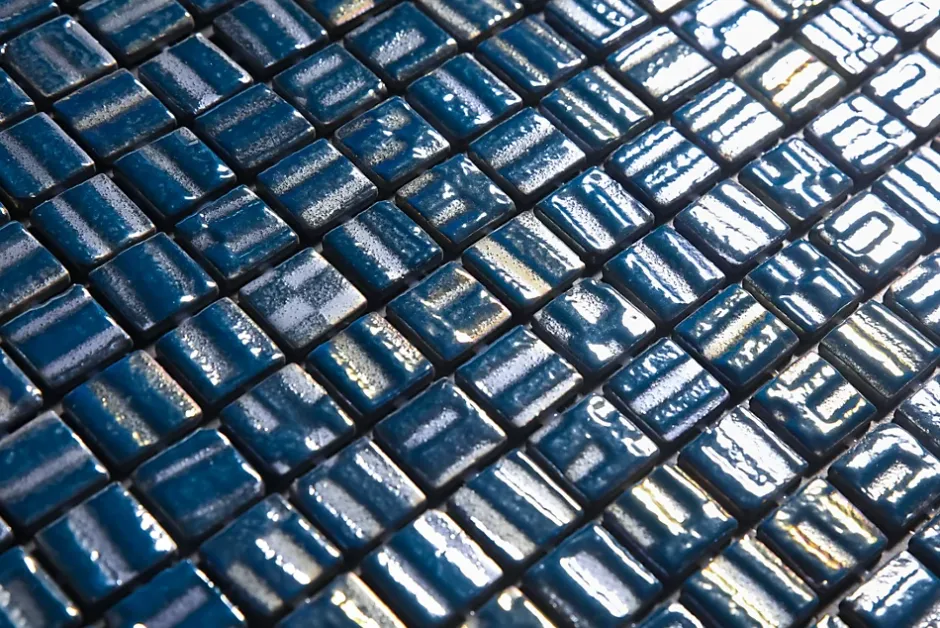 Mosaïque en verre pressé sur maille pour piscine 32.5cm x 51.5cm - Veneto Ocean Blue (0,167m²)-Ilcom New