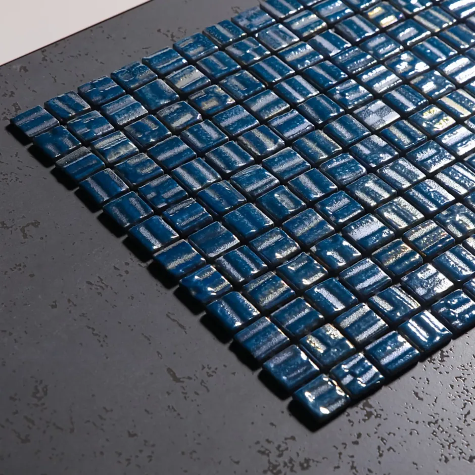 Mosaïque en verre pressé sur maille pour piscine 32.5cm x 51.5cm - Veneto Ocean Blue (0,167m²)-Ilcom New
