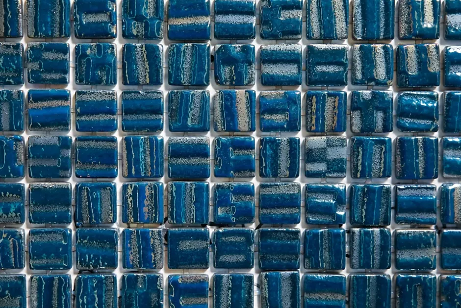 Mosaïque en verre pressé sur maille pour piscine 32.5cm x 51.5cm - Veneto Ocean Blue (0,167m²)-Ilcom New