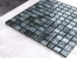Ilcom Mosaïque en verre sur filet pour salle de bain ou cuisine 30 cm x 30 cm - Clipped jeans