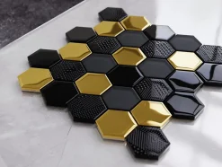 Ilcom Mosaïque en verre sur filet pour salle de bain et cuisine 24.7cm x 25.5cm - Gold Lava