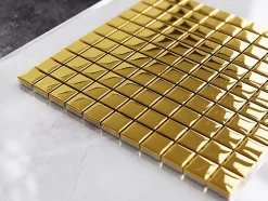 Ilcom Mosaïque en verre sur filet pour salle de bain ou cuisine 30 cm x 30 cm - Pure gold