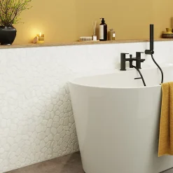 Mosaïque sol et mur en pierre ivoire forme galets L.31,5 x l.31,5 cm x ép.8 mm, Malaca