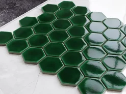 Mosaïque sur résille pour salle de bain et cuisine en céramique 32.3 cm x 27.7 cm - Deep Green-Ilcom Online