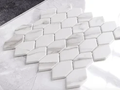 Ilcom Mosaïque sur résille pour salle de bain et cuisine en verre 25 cm x 25.6 cm - Elegant white statuary