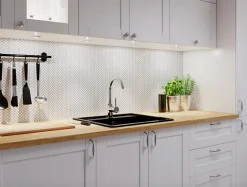 Ilcom Mosaïque sur résille pour salle de bain et cuisine en céramique 28 cm x 27 cm - Gloss white chevron