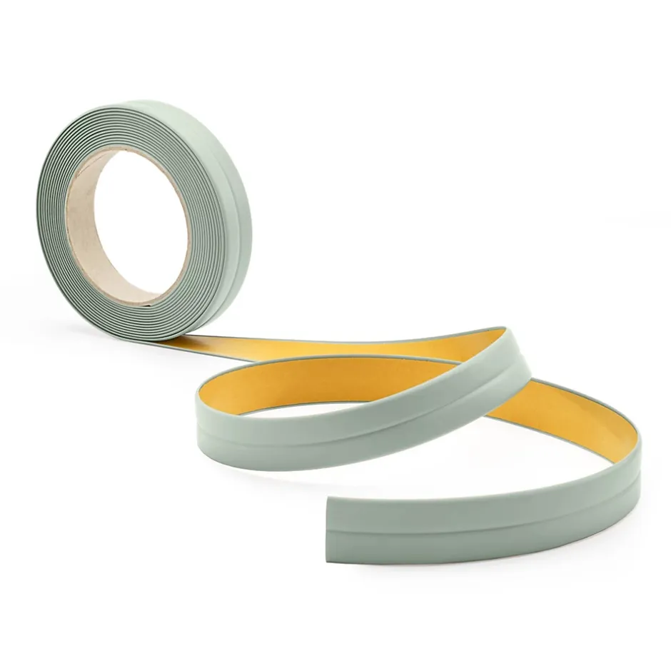 Quest Moulure Souple en PVC 10x10 mm, Auto-Adhésive avec Bande Mousse, Plinthe Souple, pour Finitions et Étanchéité des Jonctions, vert