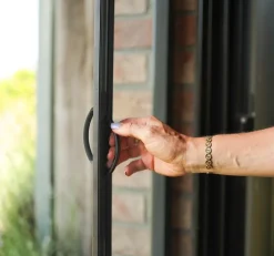 Avosdim Moustiquaire porte LUXE - L140 x H230cm - Chêne doré