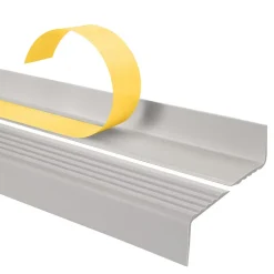 Nez de marche PVC 40x25mm, , profilé d'escalier ND, auto-adhésif, antidérapant, d'escalier-protection, gris clair, 1.65m-Quest Sale