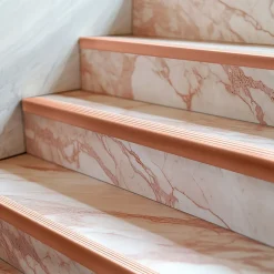 Nez de marche PVC 40x25mm, , profilé d'escalier ND, auto-adhésif, antidérapant, d'escalier-protection, marron clair, 1.8m-Quest Discount