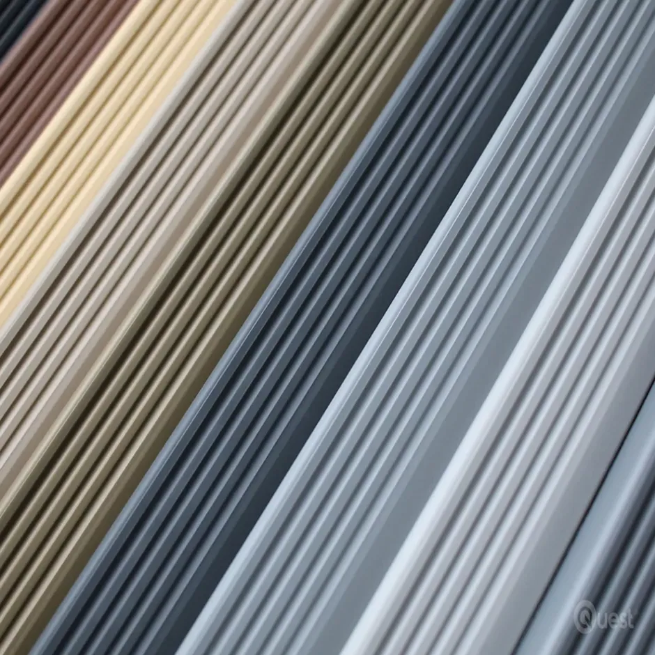 Quest Nez de marche PVC 50x42mm, , profilé d'escalier RGP, auto-adhésif, antidérapant, d'escalier-protection, laiton, 1.3m