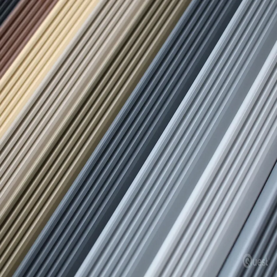 Quest Nez de marche PVC 40x25mm, , profilé d'escalier ND, auto-adhésif, antidérapant, d'escalier-protection, blanc, 1.5m