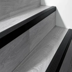 Quest Nez de marche PVC 50x42mm, , profilé d'escalier RGP, auto-adhésif, antidérapant, d'escalier-protection, noir, 1.3m