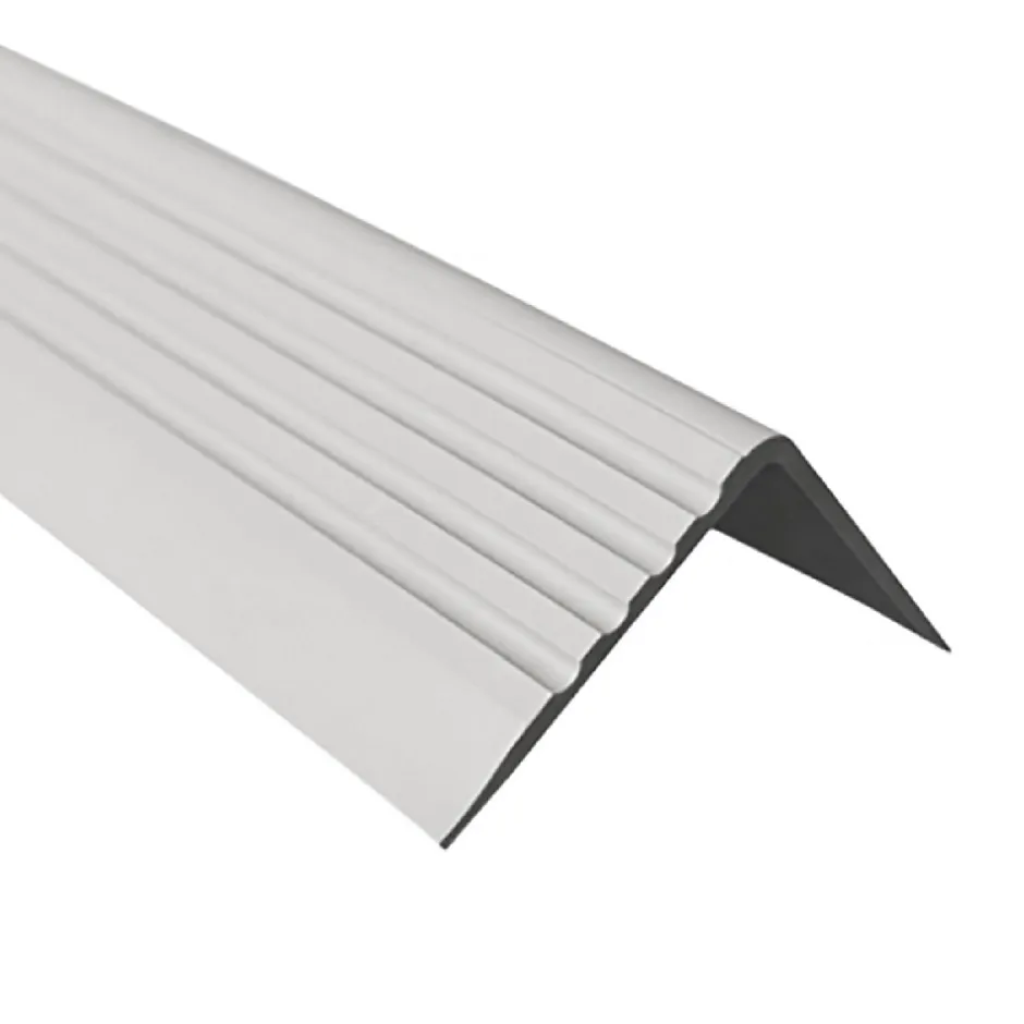 Nez de marche PVC 50x42mm, , profilé d'escalier RGP, auto-adhésif, antidérapant, d'escalier-protection, gris clair, 1.5m-Quest Clearance