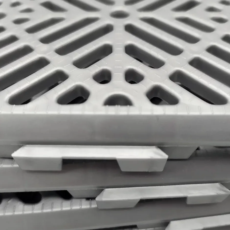 Pack 200 dalles auto-ventilées 30x30x1,5cm (18m² - Gris aluminium). Hôtellerie, chambres froides, garde-manger, bar, zones humides-Antihumedades Discount