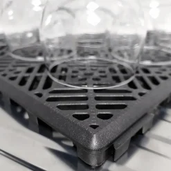 Antihumedades Pack 500 dalles auto-ventilées 30x30x1,5cm (44m² - Gris Forge). Hôtellerie, chambres froides, garde-manger, bar, zones humides