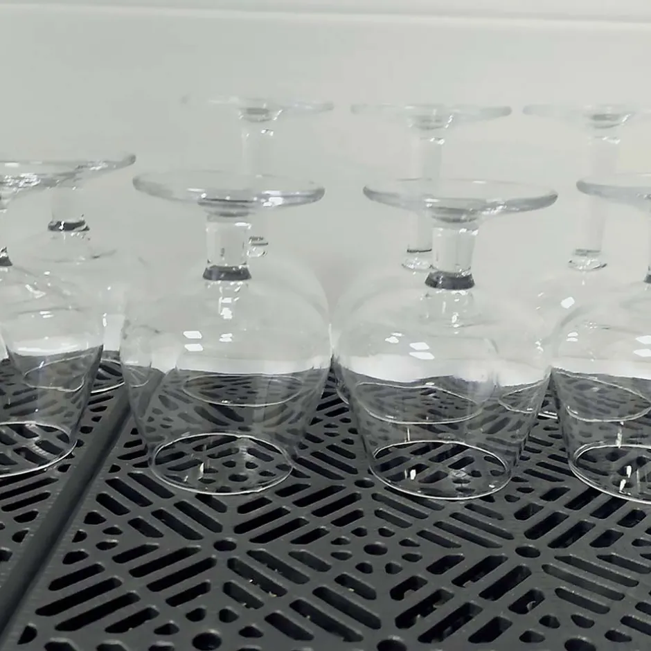 Pack 12 dalles auto-ventilées 30x30x1,5cm (1m² - Gris Forge). Hôtellerie, chambres froides, garde-manger, bar, zones humides-Antihumedades