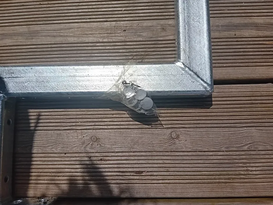 Pack 2 pièces - Limon acier galvanisé 2 marches - H 34cm - Option contremarches-Vinuovo Outlet