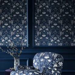 Papier peint vinyle intissé fleuri bleu L.1000 x l.52 cm Parterre-Laura Ashley Discount