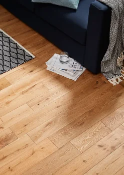 Parquet massif à coller Laholm 2 m en chêne verni coloris naturel-GoodHome Clearance