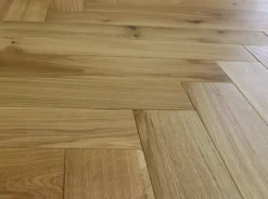 GoodHome Parquet massif à coller Visby bâtons rompus en chêne huilé blond