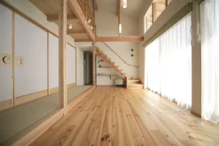 Plancher pin maritime noueux L.245 x l.14,7 cm, ép. 21mm