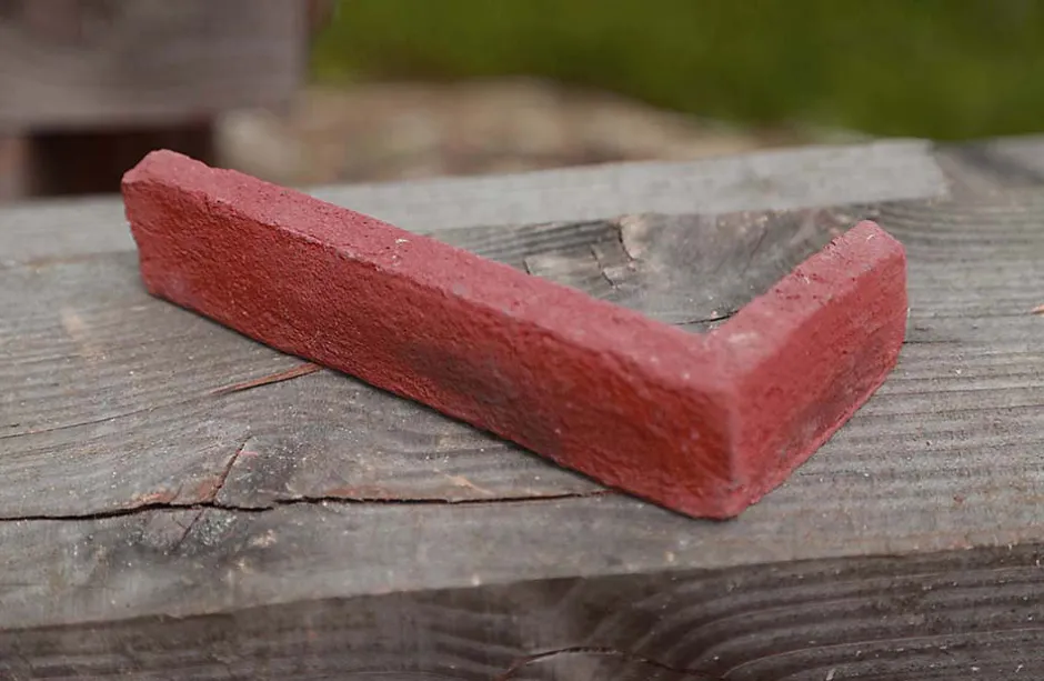 Parcolor Plaquette de parement d'angle effet brique - vendu au carton de 8 angles - intérieur/extérieur - Ton rouge