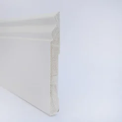 Plinthe Bois de Pin Merkusii - Enduite Gesso Blanc - 12x120x2200mm-Woodbord Best