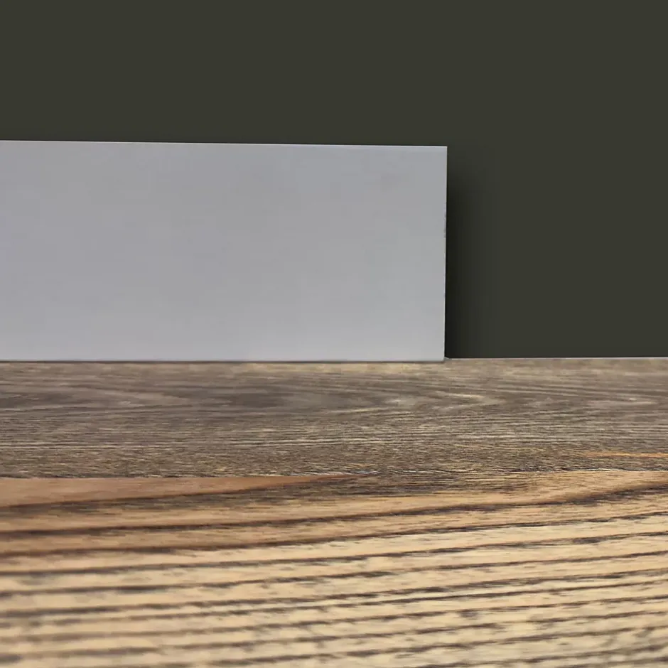 Eternal Parquet Plinthe carrée 100 ml en fibres de bois compactes blanches 120 x 12 mm
