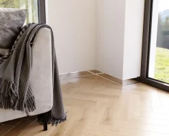 Plinthe décorative pour mur F Argent poli - 80mm x 2700mm x 0,65 ep.-Ilcom Hot