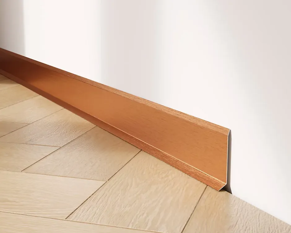 Ilcom Plinthe décorative pour mur F Cuivre satiné - 60mm x 2700mm x 0,65 ep.