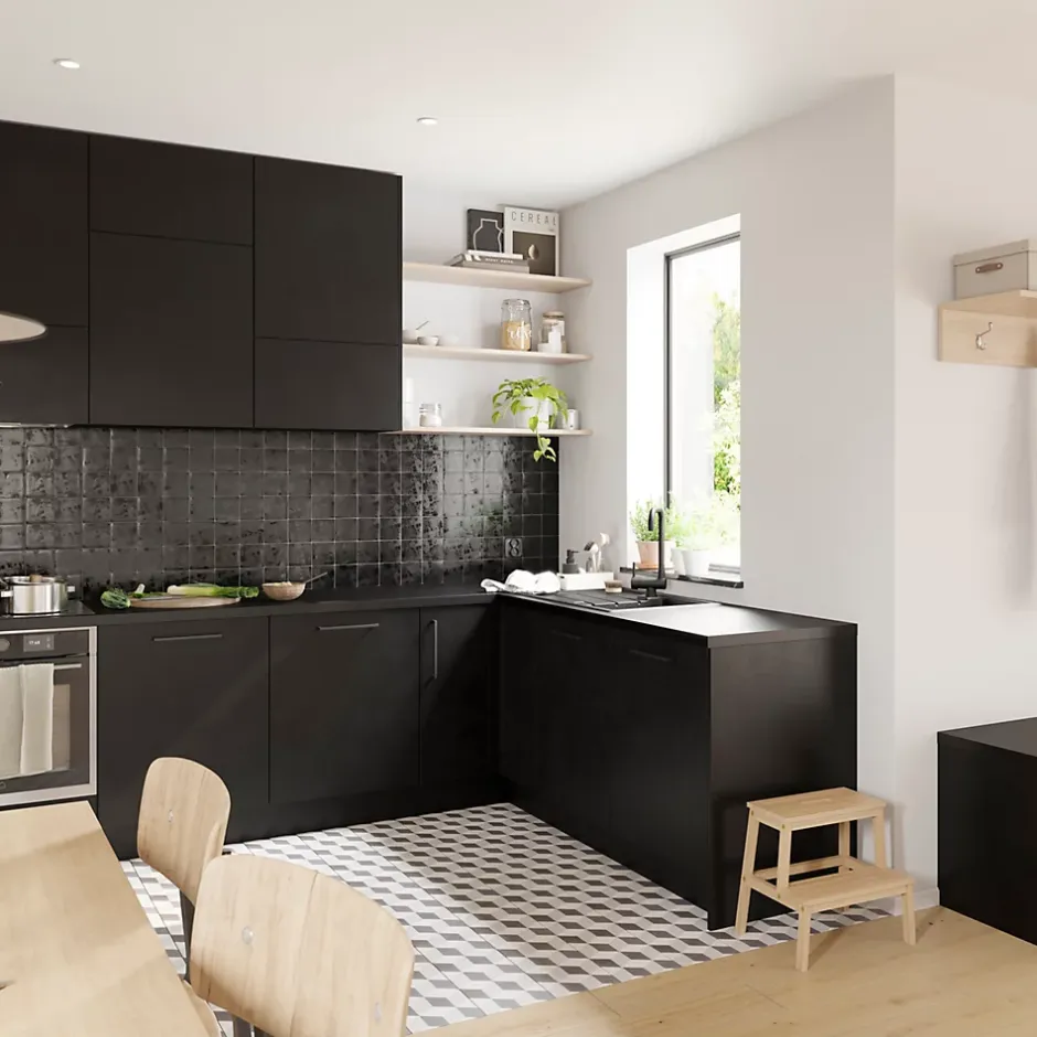 GoodHome Plinthe de cuisine Stevia noir H. 15 x l. 240 x Ep. 1,6 cm