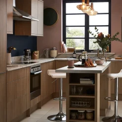 Plinthe de cuisine Chia chêne clair H. 15 cm x l. 2.4 m x Ep. 16 mm-GoodHome Discount