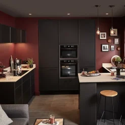 GoodHome Plinthe de cuisine Pasilla Noir H. 15 cm x l. 2.4 m x Ep. 16 mm