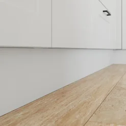 Plinthe de cuisine Artemisia blanc H. 15 cm x l. 2.4 m x Ep. 16 mm-GoodHome Hot