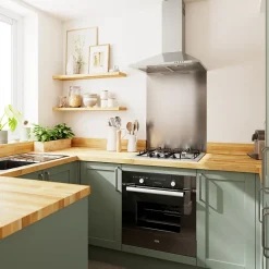 GoodHome Plinthe de cuisine Ash vert sauge H. 15 cm x l. 2.4 m x Ep. 16 mm